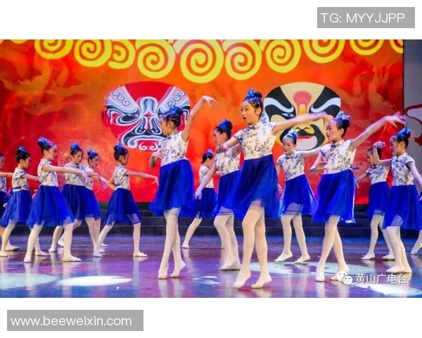 少年绿茵梦想启航见证足球儿童球星的成长与辉煌